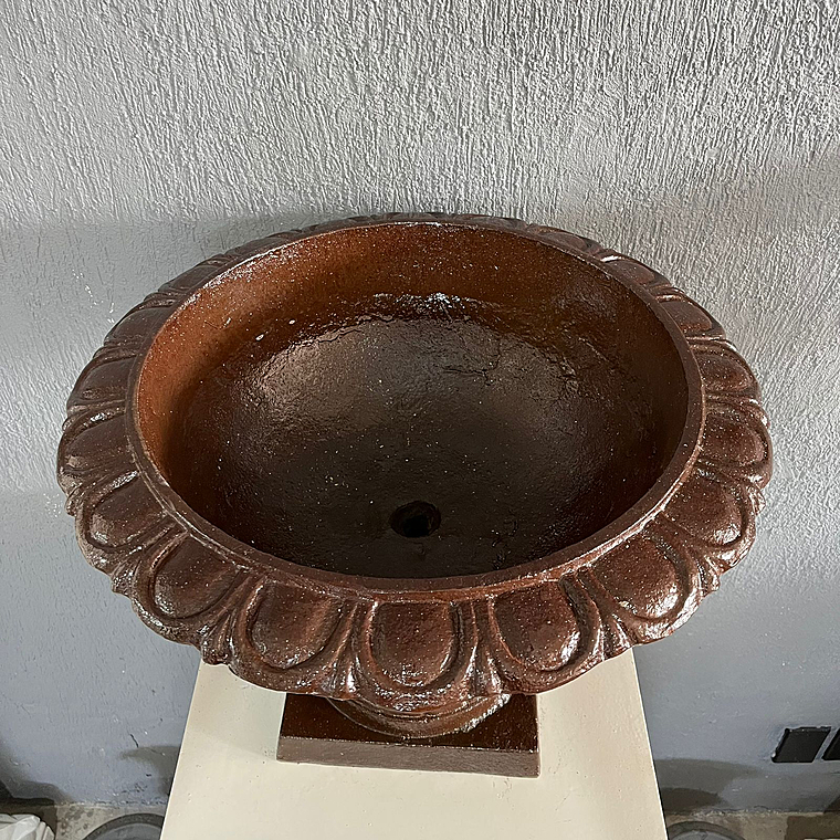 imagem do produto Vaso Ta�a Duarco 40cm Ferro Fundido VF091 Eleg�ncia Cl�ssica com Detalhes Sofisticados