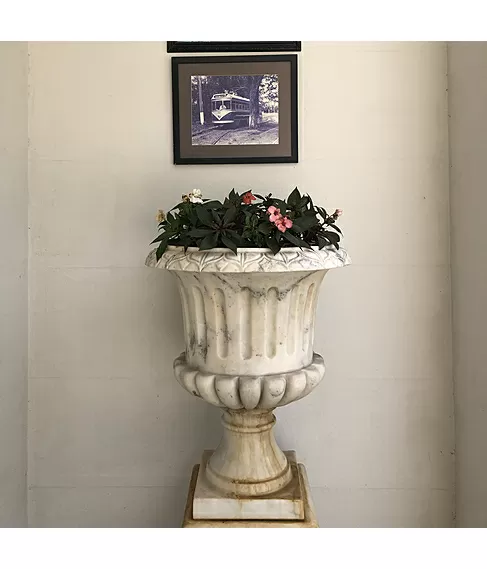 imagem de Vaso Taça Mármore Branco 70cm - VMP114 Elegância Clássica