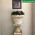 imagem do produto Vaso Ta�a M�rmore Branco 70cm - VMP114 Eleg�ncia Cl�ssica