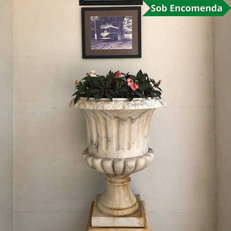 imagem do produto Vaso Ta�a M�rmore Branco 70cm - VMP114 Eleg�ncia Cl�ssica