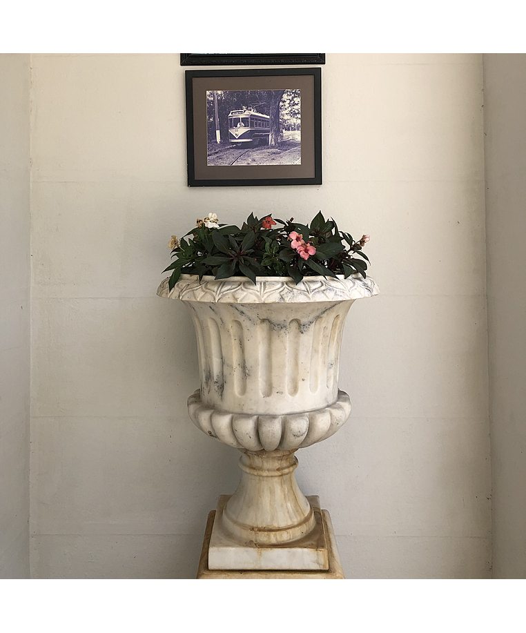 imagem do produto Vaso Ta�a M�rmore Branco 70cm - VMP114